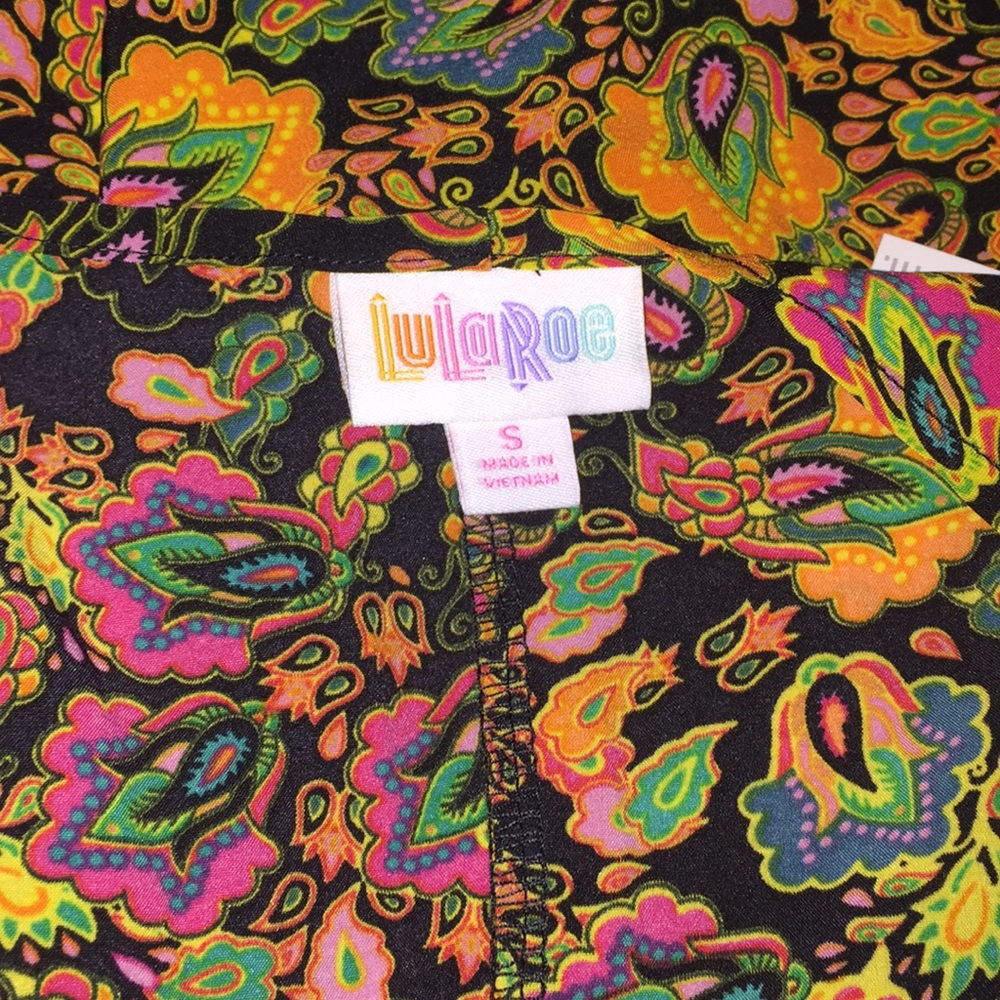 Lularoe Lindsey - Picture 4 of 4